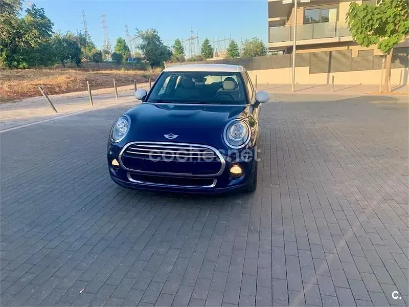 Usado Mini Cooper 136 CV (100 kW) 2015 Azul Utilitario