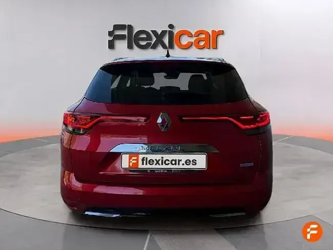 Usado Renault Mégane IV Zen 160 CV (117 kW) 2021 Rojo