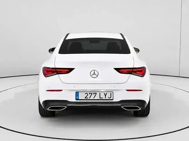 Usado Mercedes CLA180 136 CV (100 kW) 2022 Blanco Berlina