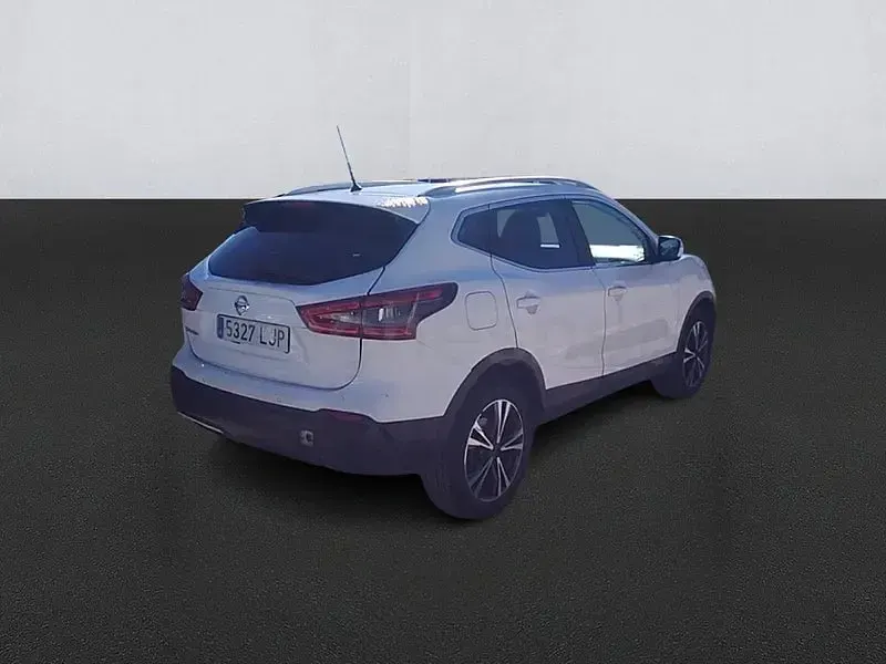Usado Nissan Qashqai Acenta 140 CV (102 kW) 2020 Blanco SUV