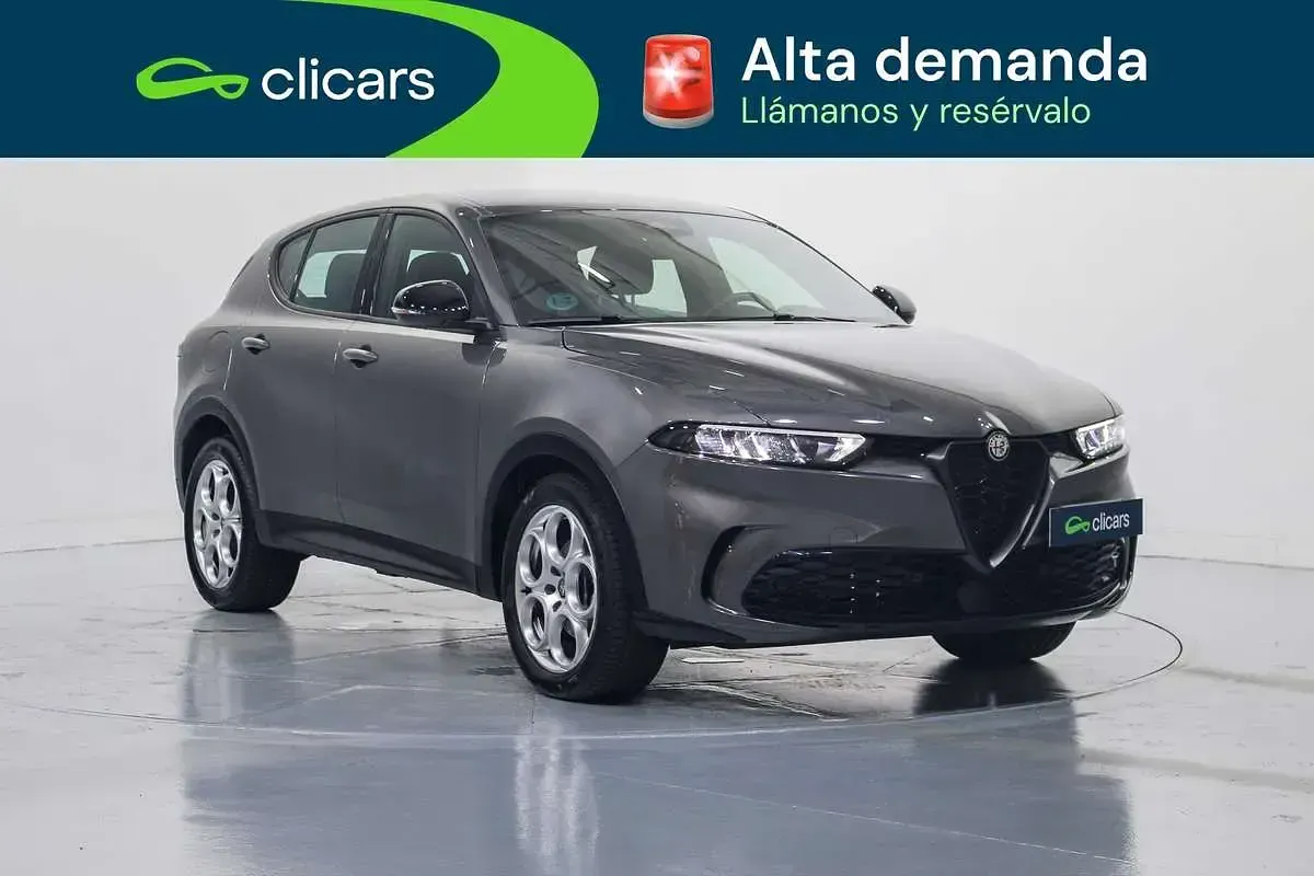 Usado Alfa Romeo Tonale Sprint 131 CV (96 kW) 2023 Gris SUV