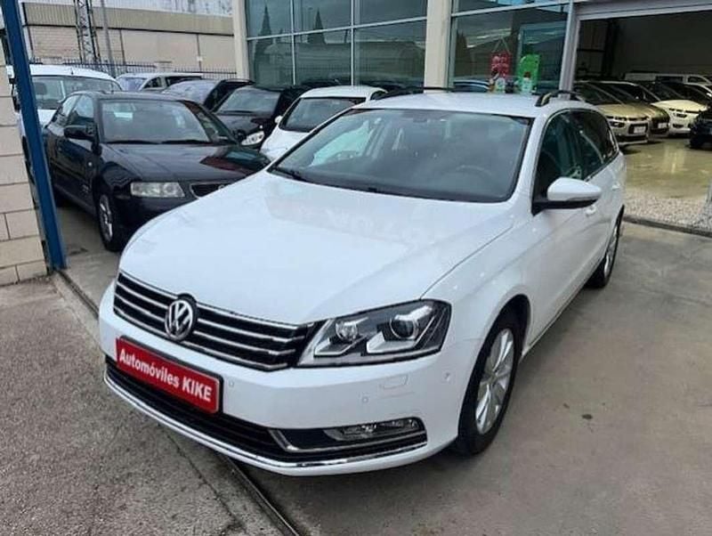 Blanco Usado 2014 VW Passat R-line Familiar | 8900 € (Buen precio) - Imagen 1/4