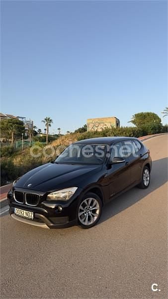 Negro Usado 2013 BMW X1 Comfort Edition SUV | 11.000 € (Precio justo) - Imagen 1/4