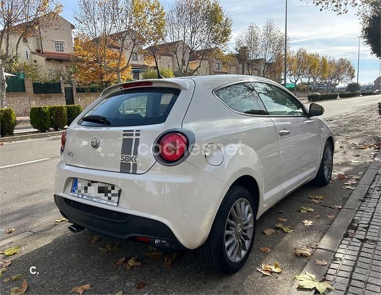 Blanco Usado 2014 Alfa Romeo MiTo Utilitario | 3900 € (Buen precio) - Imagen 1/4