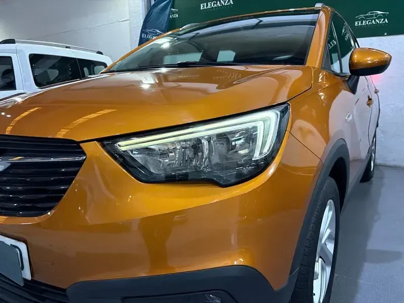 Usado Opel Crossland X Selective 99 CV (72 kW) 2017 Naranja SUV