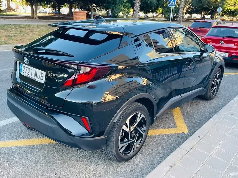 Usado Toyota C-HR Advance 140 CV (102 kW) 2023 Negro SUV