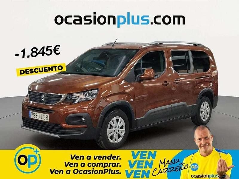 Begagnad Peugeot Rifter Allure 131 HK (96 kW) 2021 Minibuss