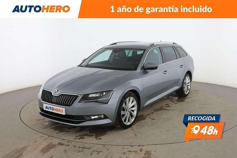 Gris Usado 2019 Skoda Superb Style Familiar | 20.599 € (Precio justo) - Imagen 1/3