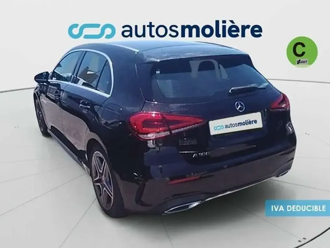 Usado Mercedes A180 136 CV (100 kW) 2021 Negro Utilitario
