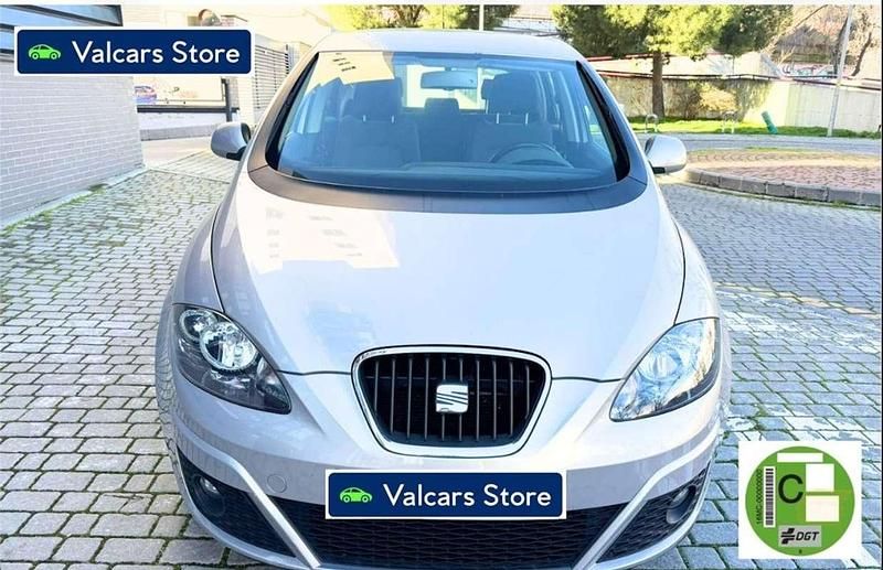 Usado Seat Altea Copa 125 CV (91 kW) 2010 Plateado Monovolumen