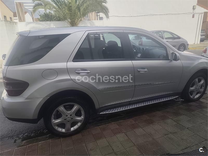 Usado Mercedes ML280 190 CV (139 kW) 2007 Gris / plata SUV