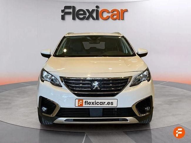 Usado Peugeot 5008 Active 130 CV (95 kW) 2018 Blanco Monovolumen