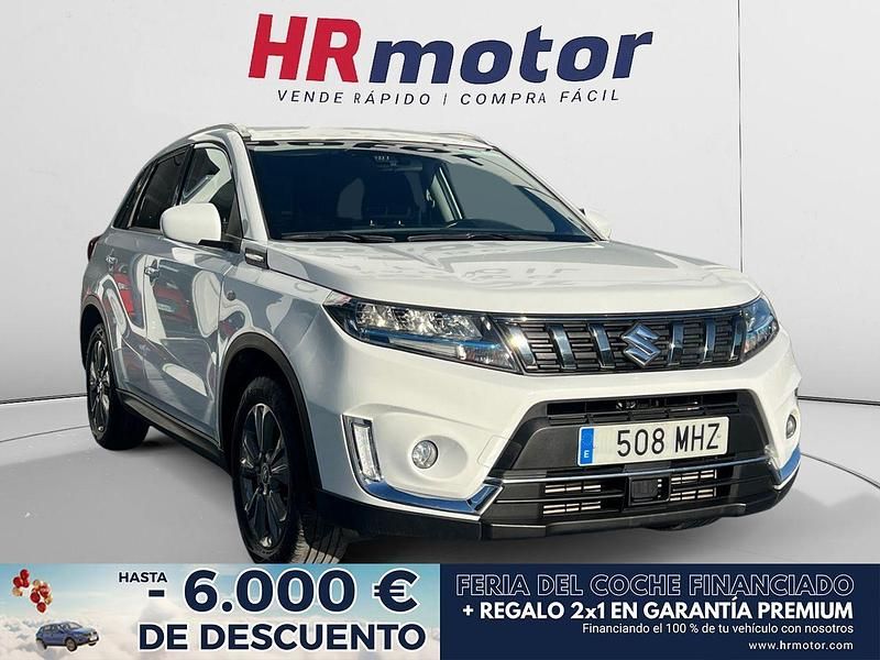 Blanco Usado 2023 Suzuki Vitara SUV | 21.200 € (Precio justo) - Imagen 1/4