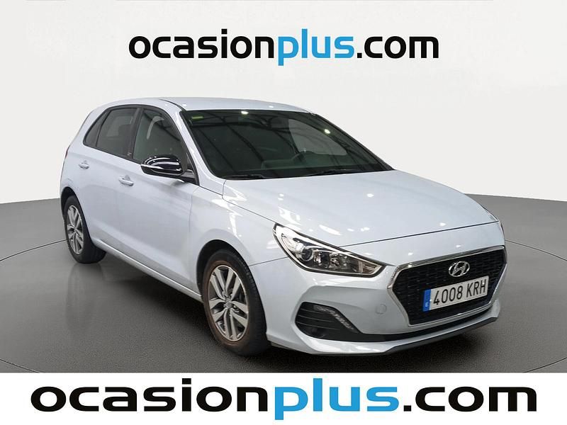 Usado Hyundai i30 GO! 95 CV (69 kW) 2018 Gris