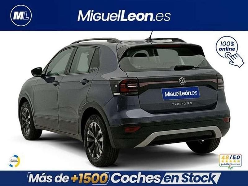 Usado VW T-Cross Edition 95 CV (69 kW) 2023 Azul SUV