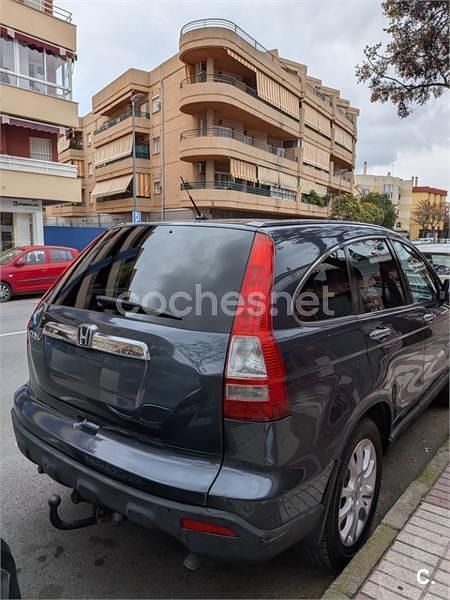 Usado Honda CR-V Innova 140 CV (102 kW) 2007 Gris / plata SUV