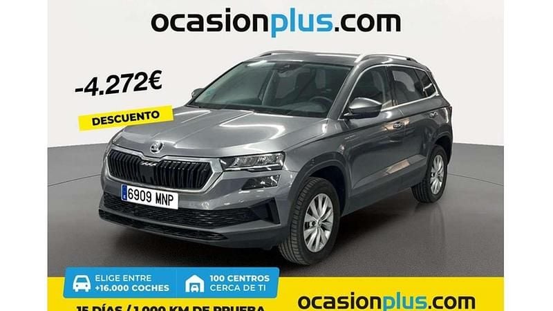 Gris Usado 2024 Skoda Karoq Selection SUV | 23.173 € (Buen precio) - Imagen 1/1