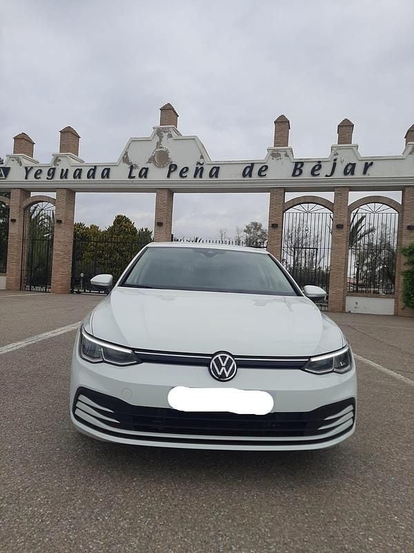 Usado VW Golf VII Life 150 CV (110 kW) 2021 Blanco Utilitario