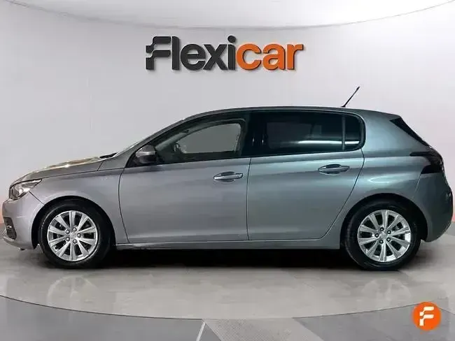 Usado Peugeot 308 Access 110 CV (80 kW) 2020 Gris Berlina