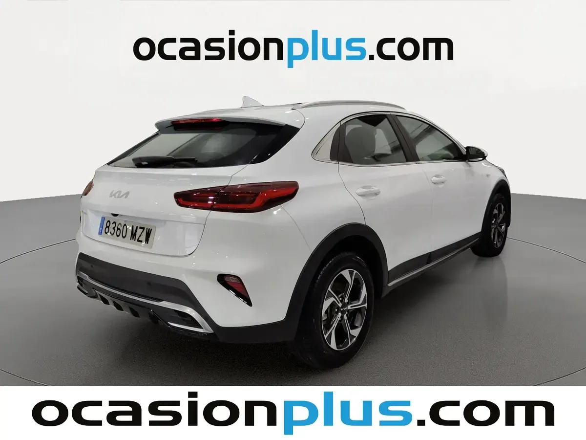 Usado Kia XCeed 101 CV (74 kW) 2025 Blanco SUV
