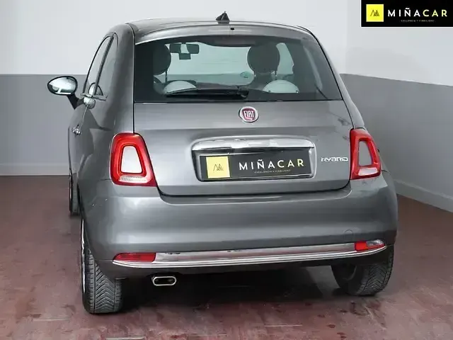 Usado Fiat 500 Dolcevita 70 CV (51 kW) 2023 Gris Utilitario