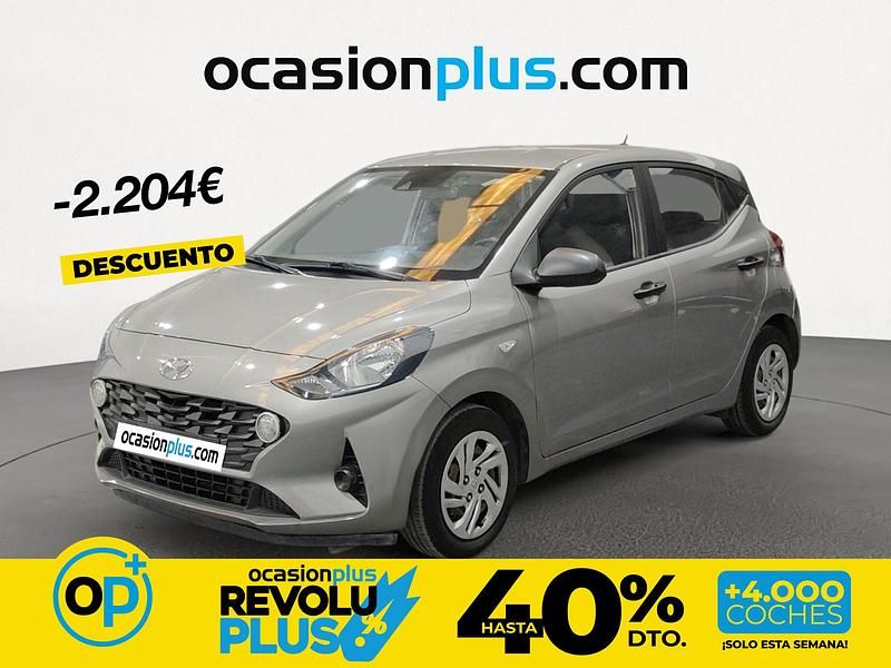 Usado Hyundai i10 67 CV (49 kW) 2022 Gris / plata Utilitario