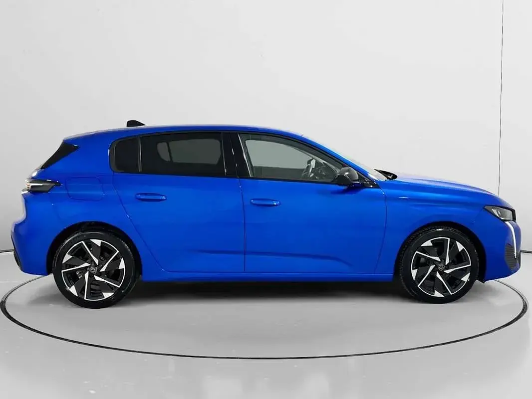 Usado Peugeot 308 Allure 131 CV (96 kW) 2024 Azul Utilitario