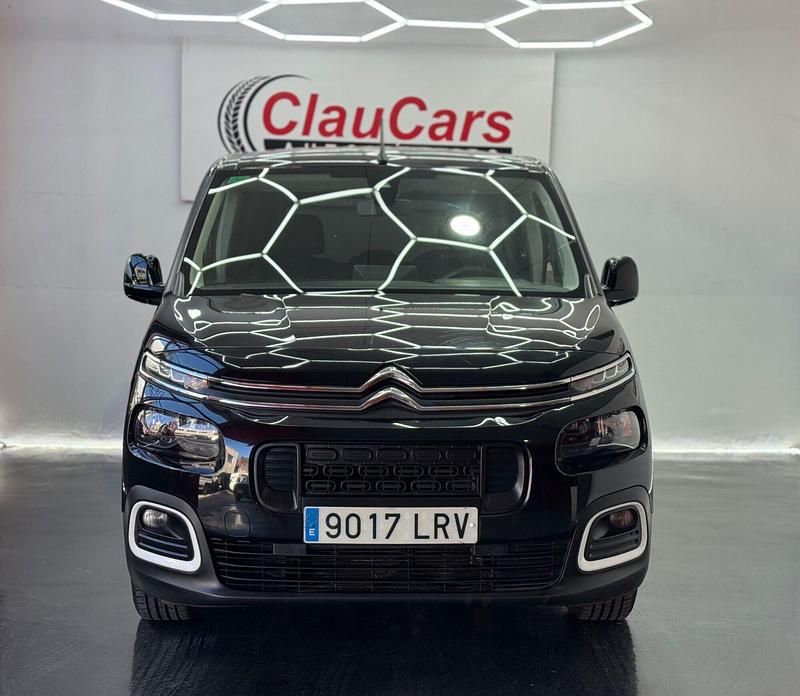 Usado Citroën Berlingo Feel 100 CV (73 kW) 2021 Negro Monovolumen