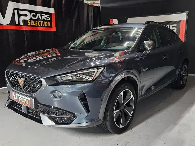 Usado Cupra Formentor 204 CV (150 kW) 2023 Gris / plata SUV