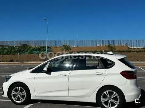 Usado BMW 218 Comfort Edition 136 CV (100 kW) 2019 Blanco Familiar