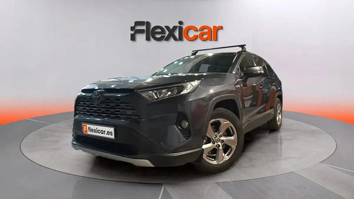 Usado Toyota RAV4 Hybrid Advance 218 CV (160 kW) 2021 Gris SUV