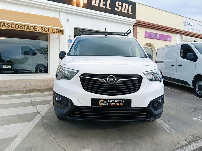 Usado Opel Combo S 100 CV (73 kW) 2021 Blanco Monovolumen
