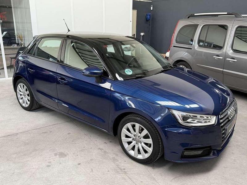 Usado Audi A1 Sportback S-Line 116 CV (85 kW) 2016 Azul Utilitario