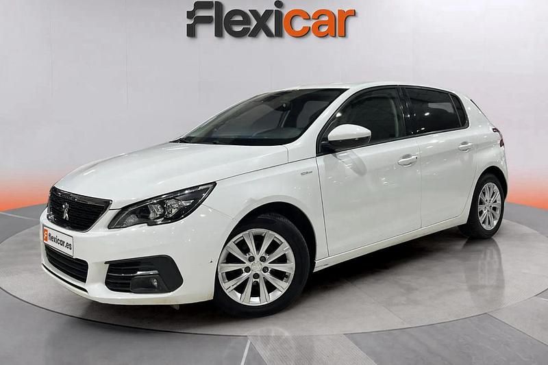 Usado Peugeot 308 Style 100 CV (73 kW) 2020 Blanco Utilitario