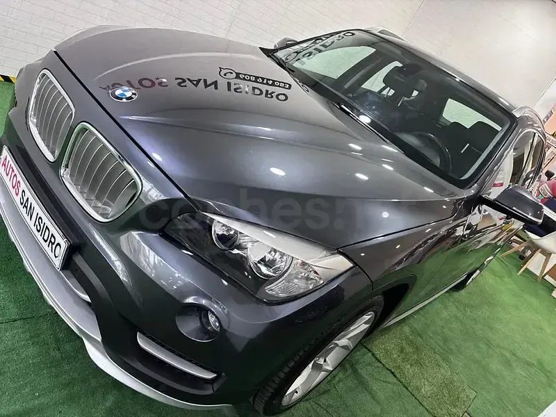 Usado BMW 118 143 CV (105 kW) 2013 Gris / plata Utilitario
