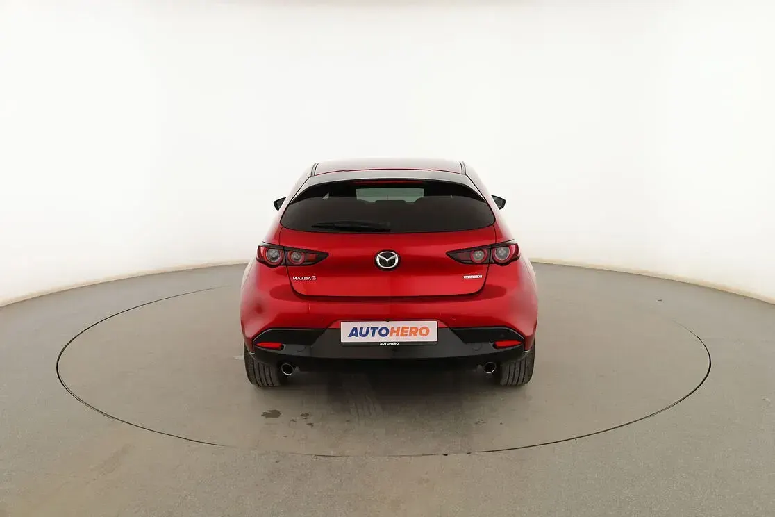 Usado Mazda 3 122 CV (89 kW) 2019 Rojo Berlina