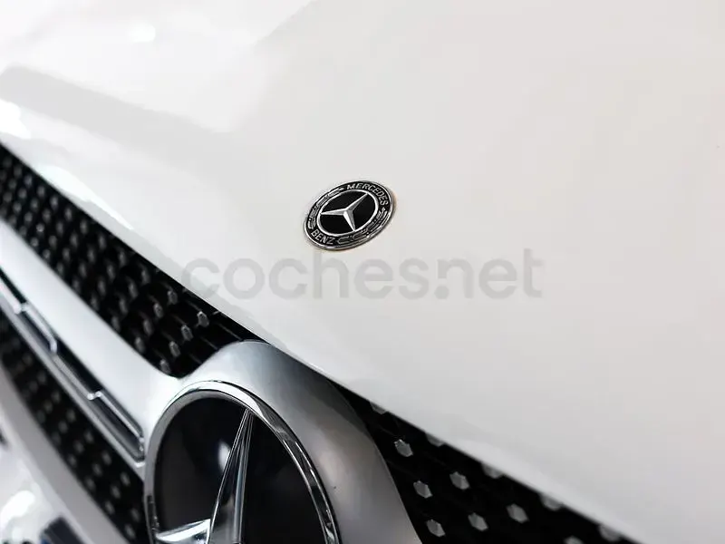 Usado Mercedes GLC200 163 CV (119 kW) 2020 Blanco SUV