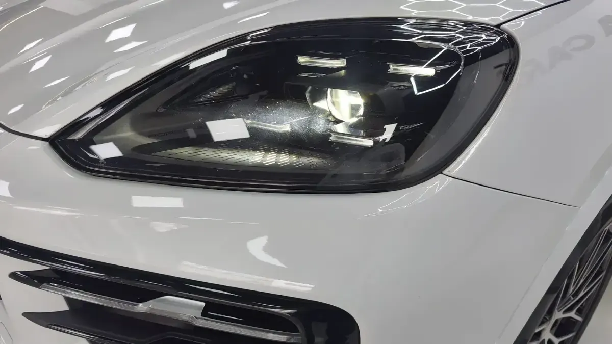 Usado Porsche Cayenne 470 CV (345 kW) 2023 Blanco SUV