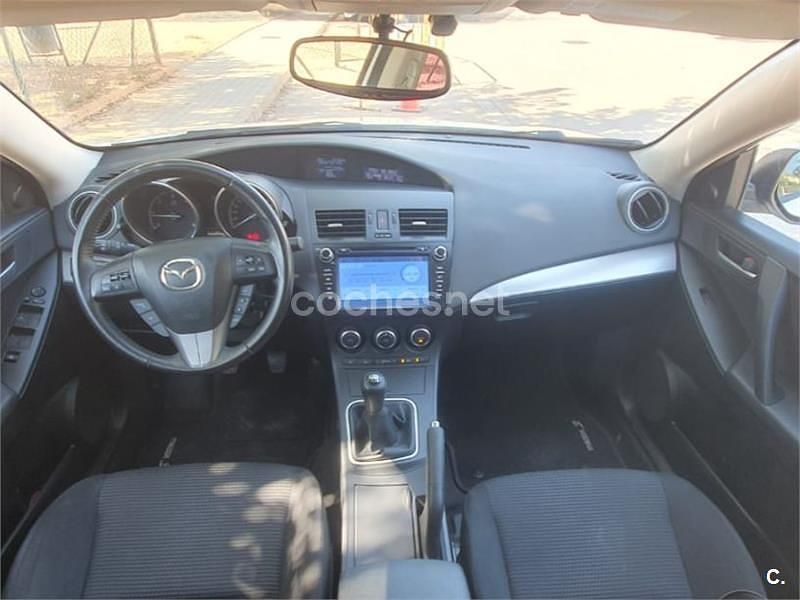 Usado Mazda 3 115 CV (84 kW) 2012 Blanco Berlina