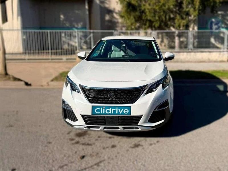 Usado Peugeot 3008 Active 131 CV (96 kW) 2018 Blanco SUV