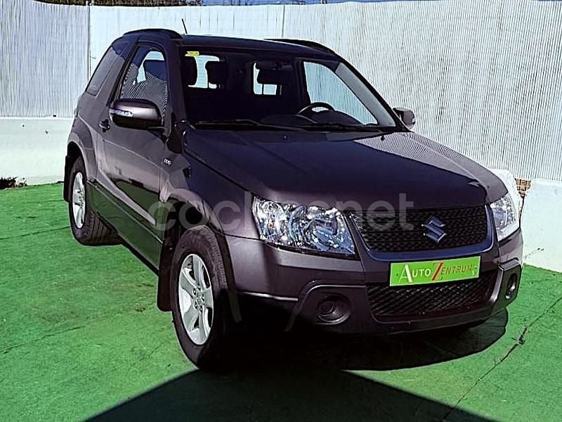 Gris / plata Usado 2010 Suzuki Grand Vitara SUV | 9950 € (Precio justo) - Imagen 1/4