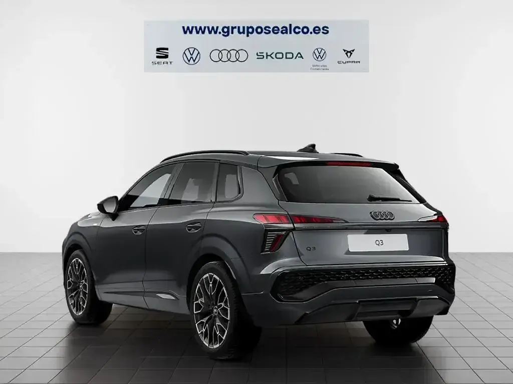 Nuevo Audi Q3 S-Line 150 CV (110 kW) 2026 Gris SUV