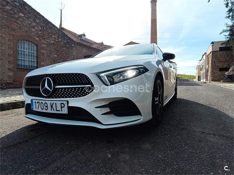 Usado Mercedes A180 109 CV (80 kW) 2018 Blanco Berlina