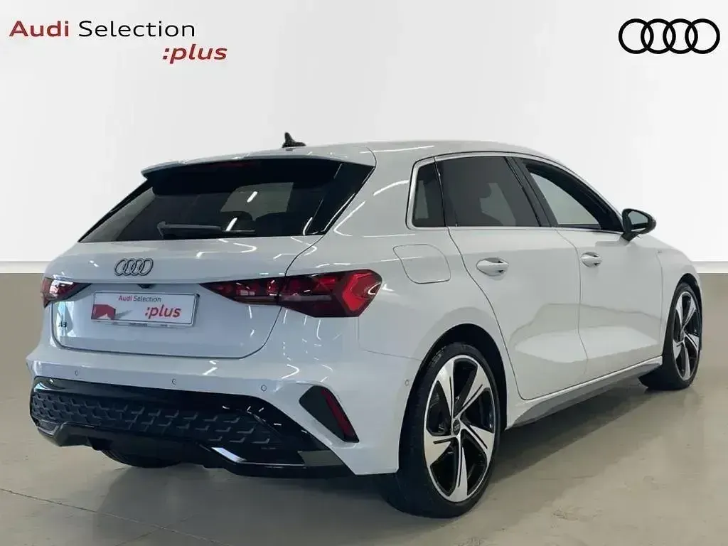 Usado Audi Q3 S-Line 150 CV (110 kW) 2025 Blanco SUV