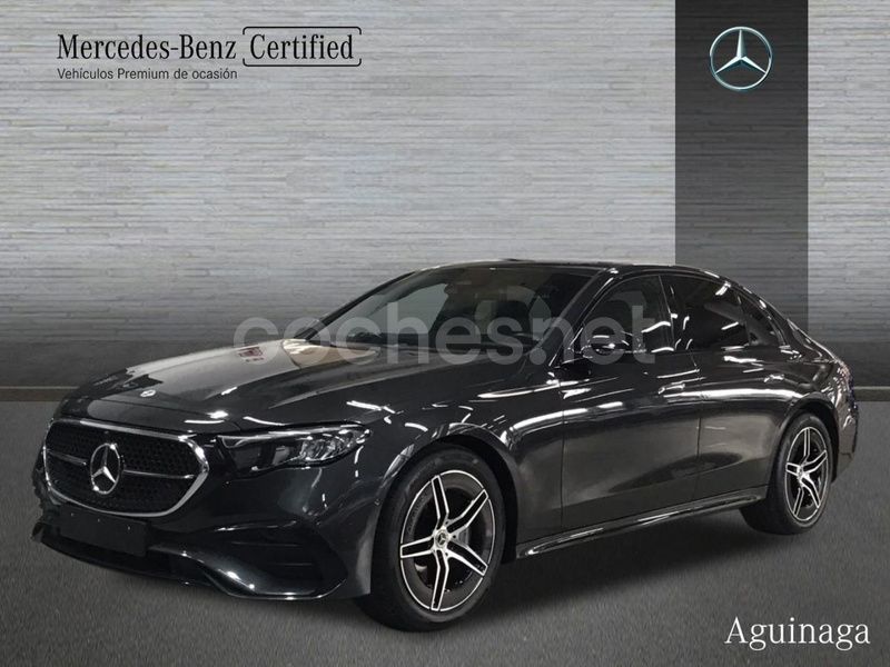 Gris / plata Usado 2024 Mercedes E200 Berlina | 51.890 € (Un poco caro) - Imagen 1/4