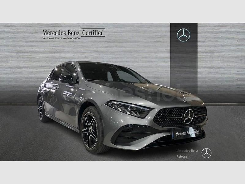 Usado Mercedes A250 218 CV (160 kW) 2025 Gris / plata Berlina