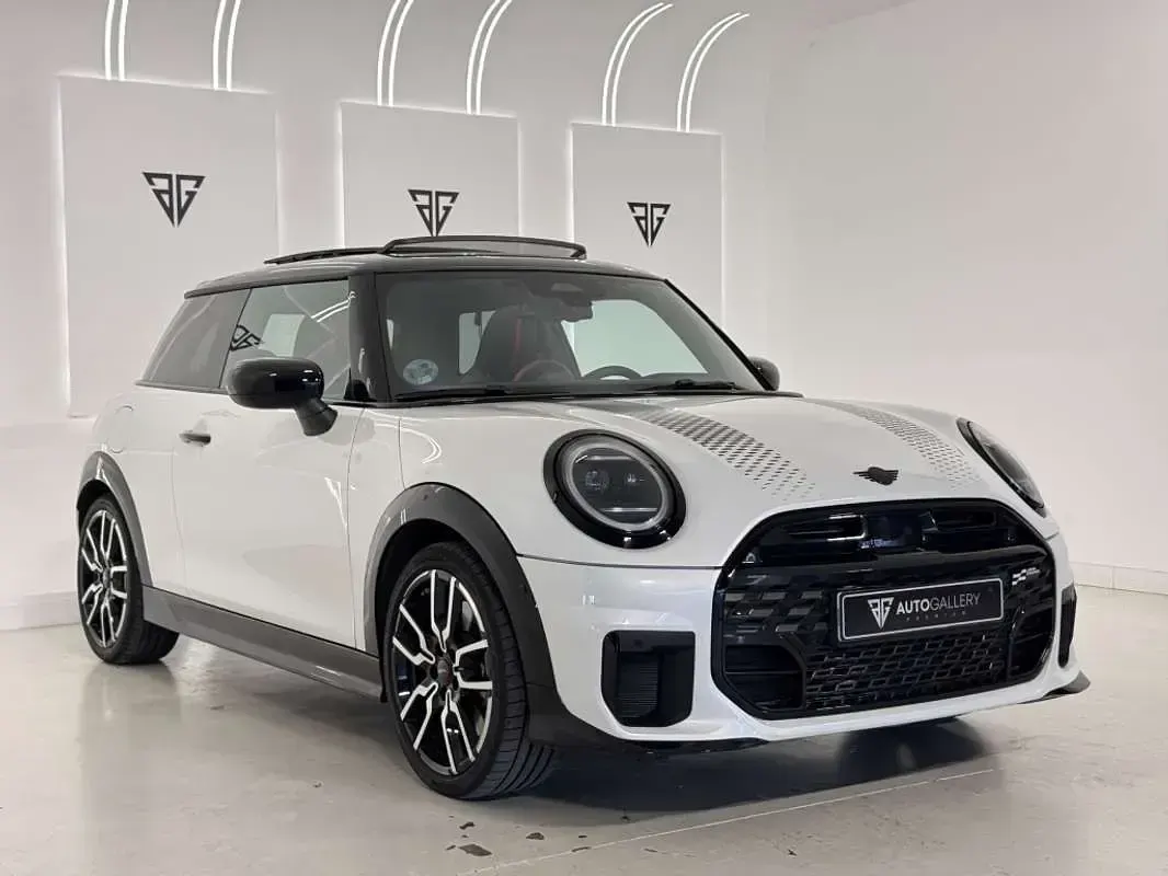 Usado Mini Cooper 150 kW (204 CV) 2025 Blanco Utilitario