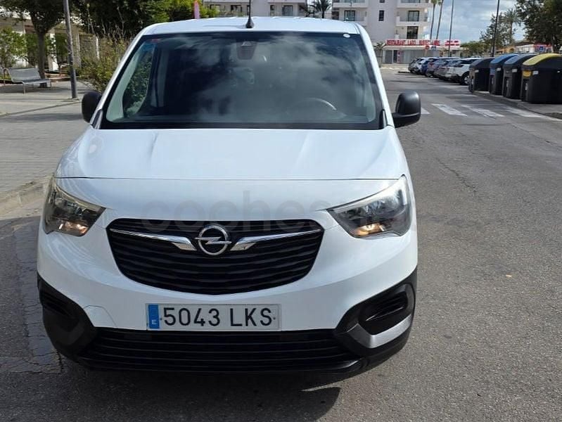 Usado Opel Combo Life Expression 102 CV (75 kW) 2020 Blanco Monovolumen