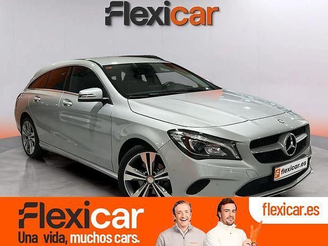 Gris Usado 2017 Mercedes CLA200 Shooting Brake Familiar | 20.490 € (Precio justo) - Imagen 1/4