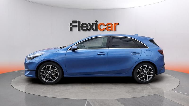 Occasion Kia Ceed 100 PK (73 kW) 2023 Blauw Hatchback